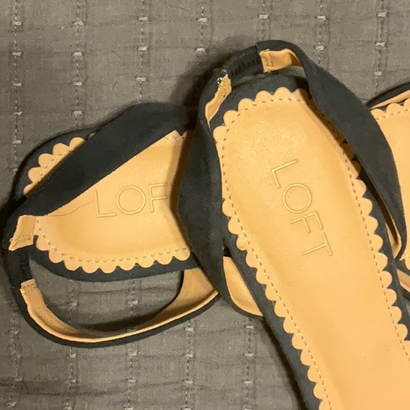 Loft Faux Suede Slingback Flats 9.5 - Picture 12 of 12